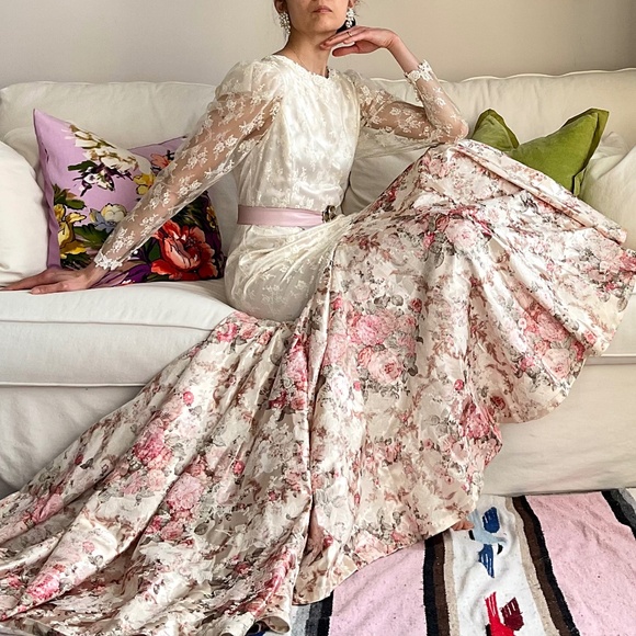 Dresses & Skirts - Drop waist/mermaid  floral skirt lace bodice wedding dress/evening gown